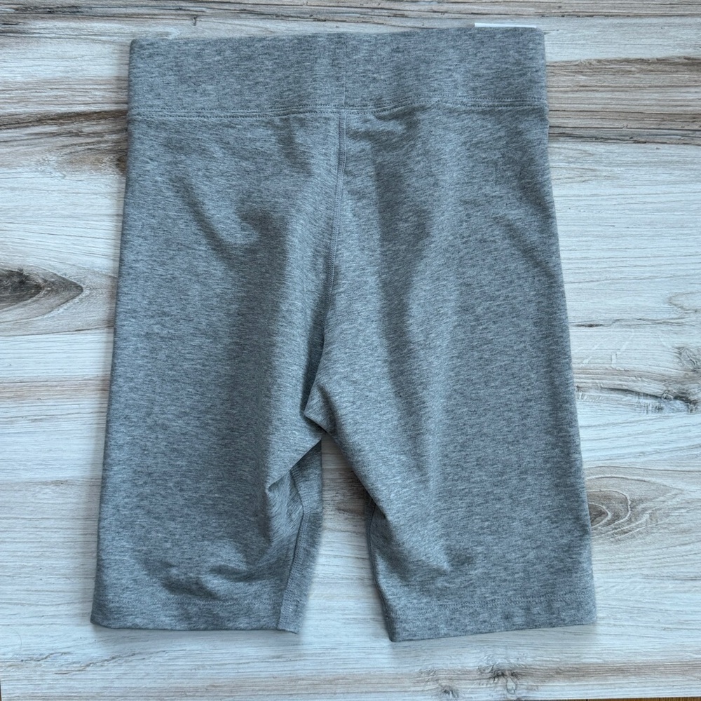 NWT Nike Sportswear Classic High-Waisted Biker Shorts Women's Size Small - Picture 11 of 11